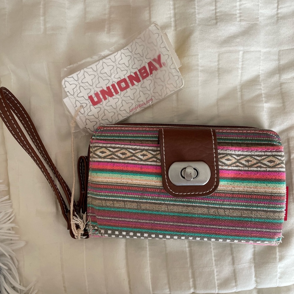 Colorful wristlet!